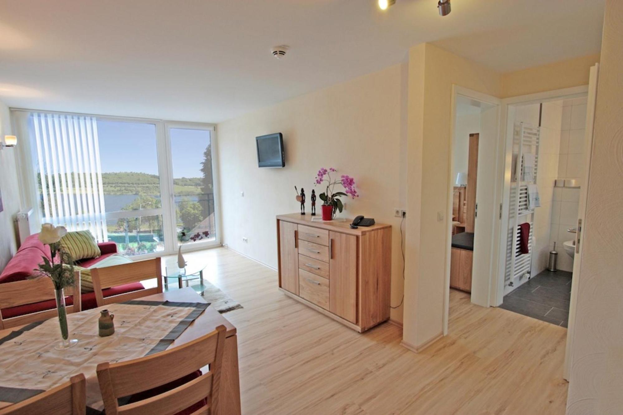 Junior Suite,1672564710:JPEG